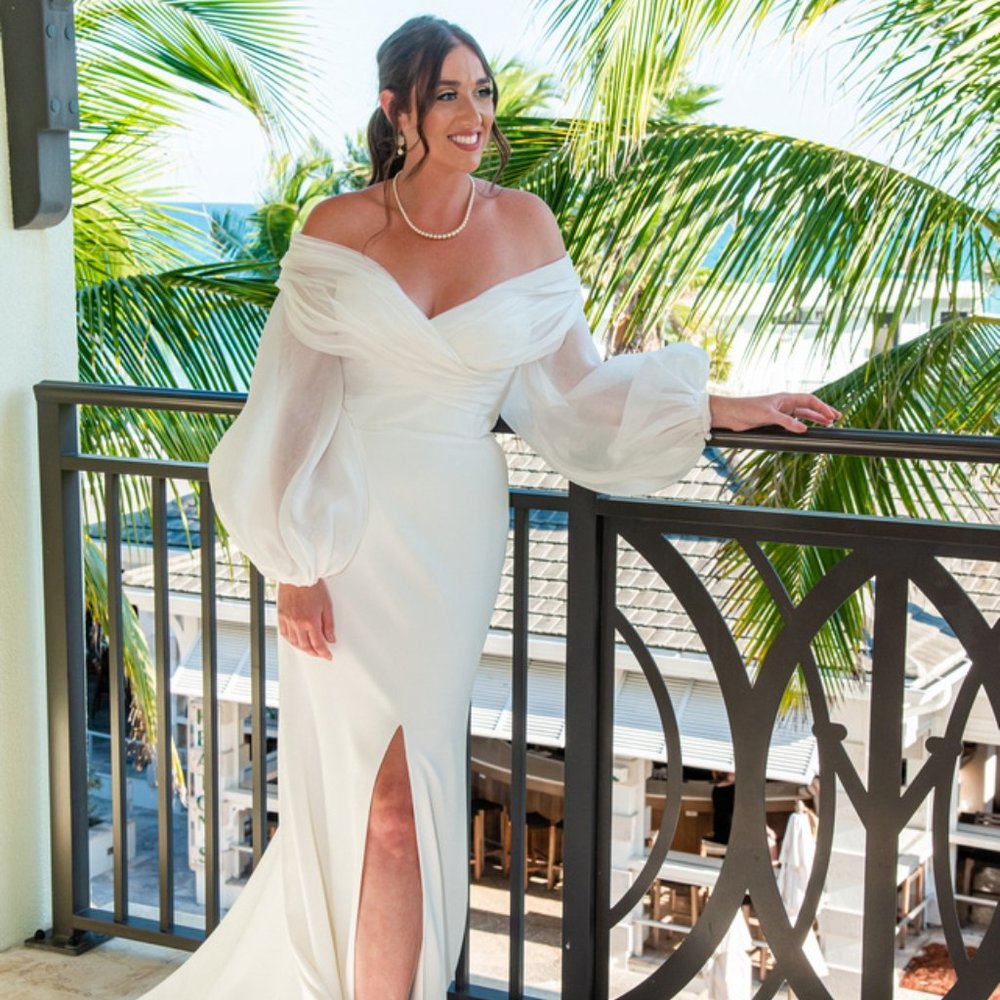 The Hazel Gown, Wedding Dress, US size 6, White